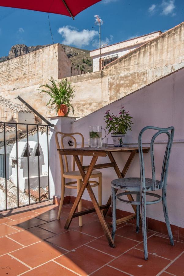 Encanto Guesthouse Canillas de Aceituno Екстер'єр фото